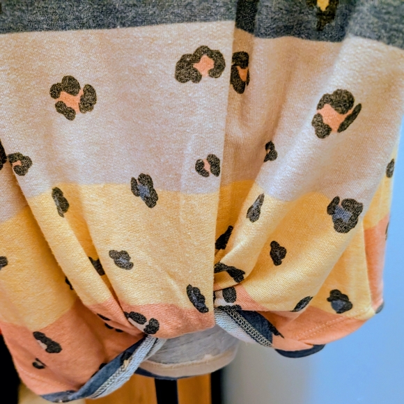 7th Ray Sleeveless Shirt Size Medium - Picture 2 of 3